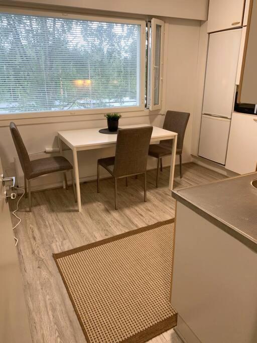 1br To8- Big Balcony, Free Parking *